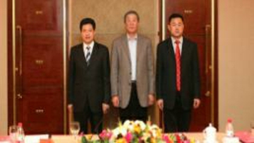 魯蜀聯(lián)盟繪長龍，神州大地共馳騁