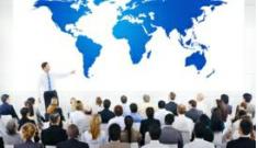 馮董事長(zhǎng)主持召開工作碰頭會(huì)